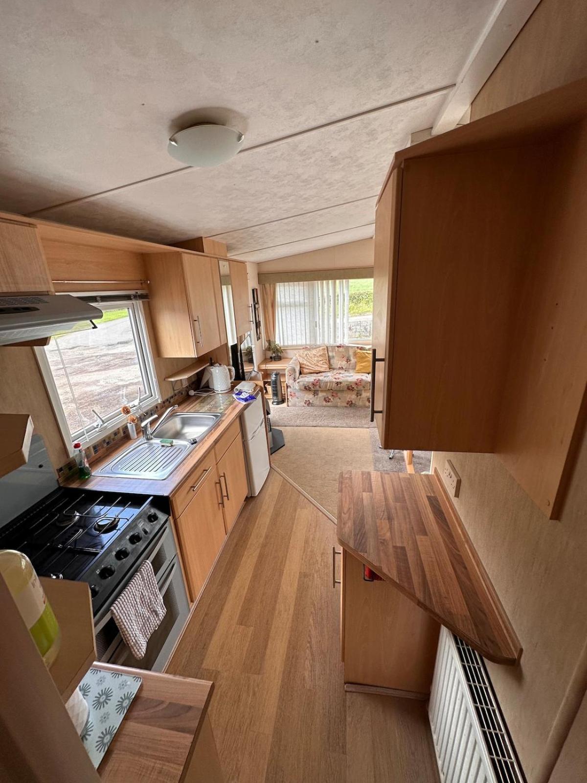 4-Bedroom Cosalt Caravan In Uddingston, Glasgow מראה חיצוני תמונה
